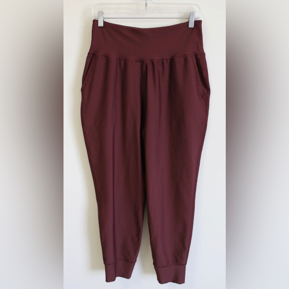 Old Navy Active Powersoft Maroon Joggers | Large